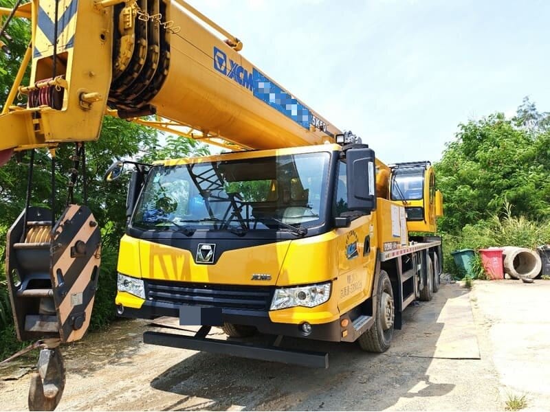 Used Truck Crane XCMG QY25K5D-3 999 Used Truck Crane XCMG QY25K5D-3 - Image 1