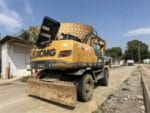 Used Wheel Excavator XCMG XE150WD - Image 4