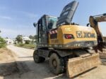 Used Wheel Excavator XCMG XE150WD - Image 3
